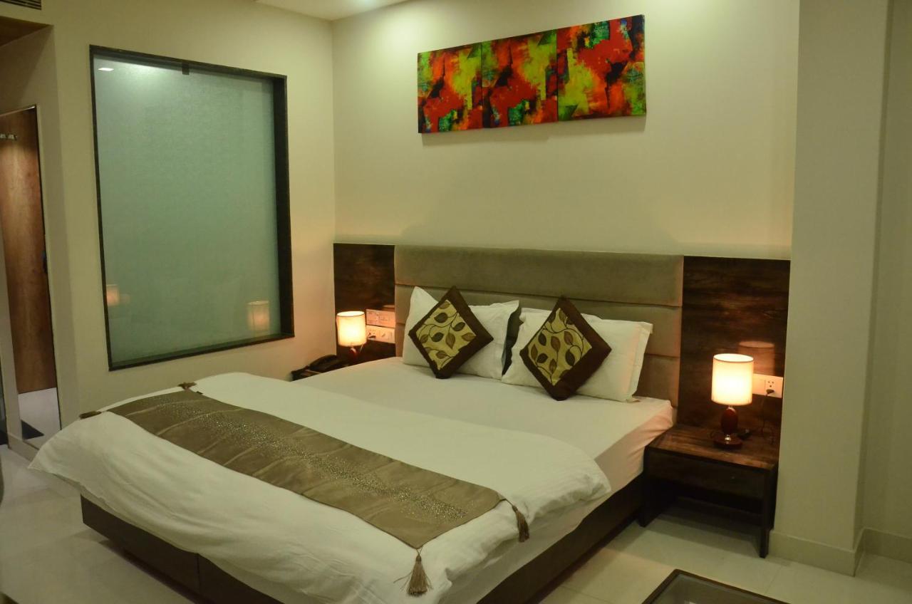 Hotel Sopan Heights Delhi  Exterior foto
