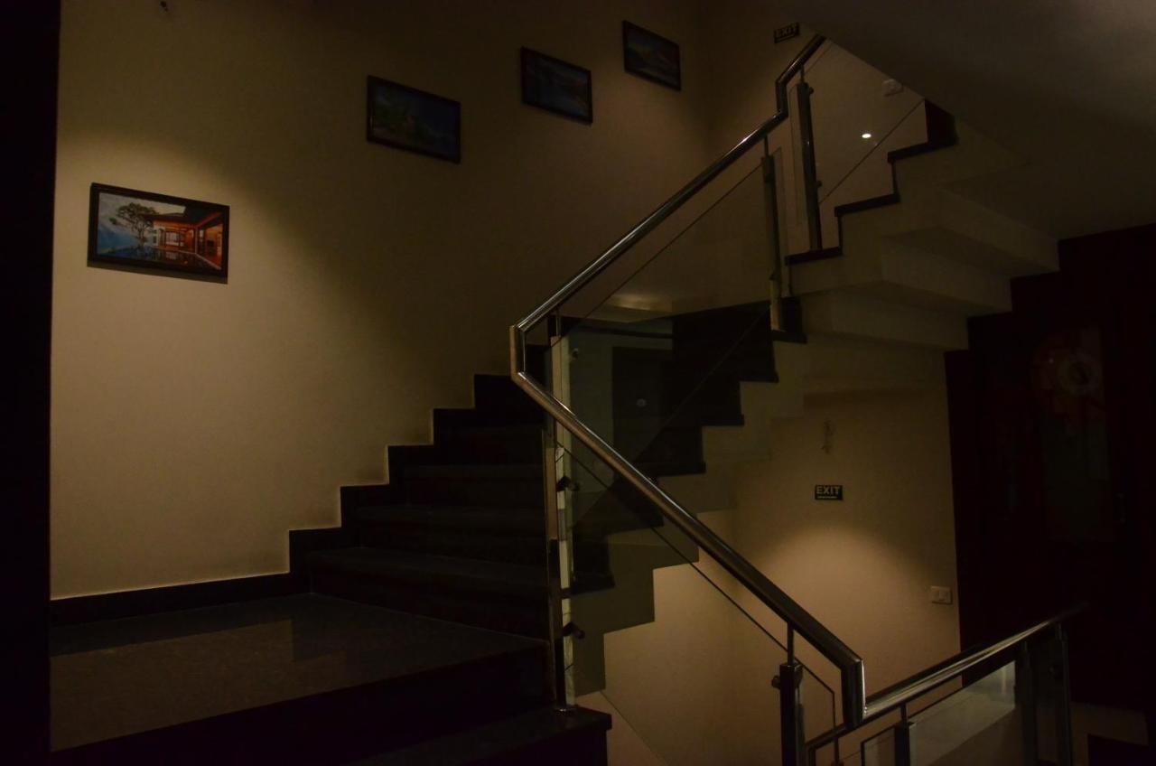 Hotel Sopan Heights Delhi  Exterior foto