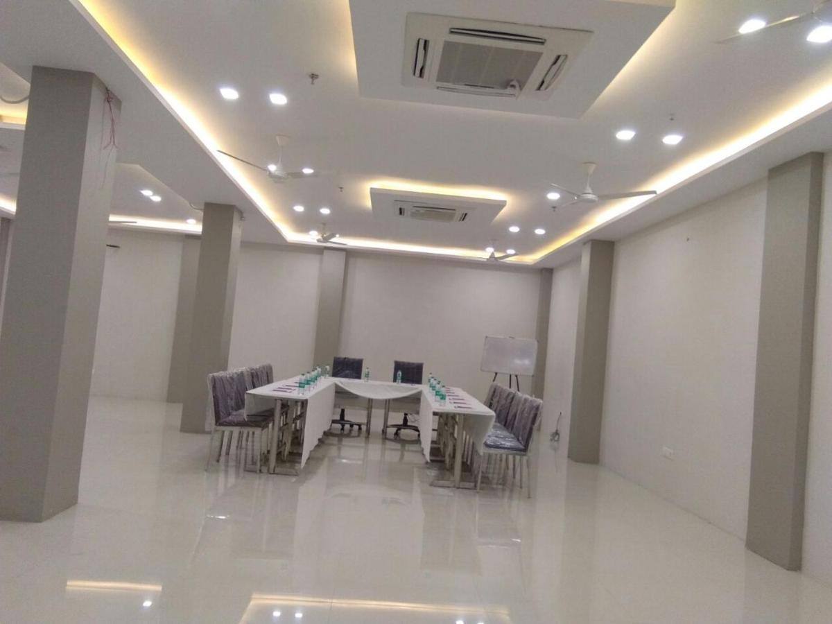 Hotel Sopan Heights Delhi  Exterior foto